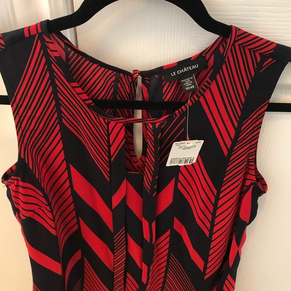 Red and black sleeveless blouse - Picture 4 of 5